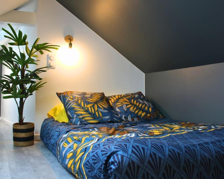 Yokohama, Duplex Avec Jardin Apartman Bourges Kültér fotó